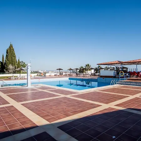 Chaleureux Et Lumineux Proche 阿尔布费拉